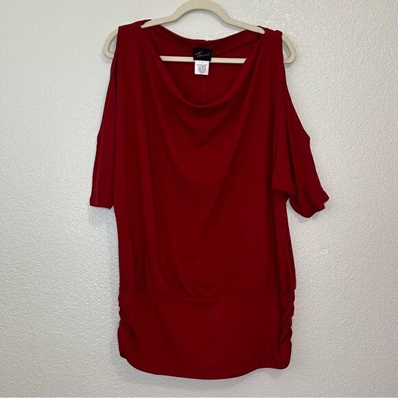 Torrid Vintage Red Cowl Neck Cold Shoulder Dolman Sleeves Top, Size 1X - Picture 1 of 13